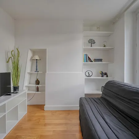 L'auguste - 10mn Paris - Proche Gare Daire Maisons-Alfort